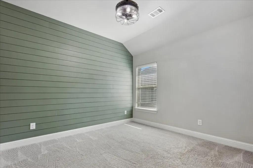 541 Harvest Grove Drive Waxahachie TX 75165