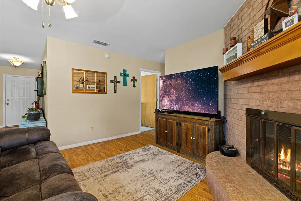 7422 Pacal Gilmer TX 75645