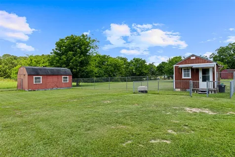 7422 Pacal Gilmer TX 75645