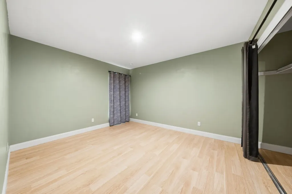 12824 Midway Road Dallas TX 75244