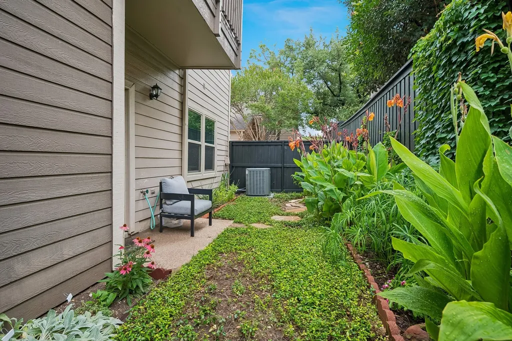 5616 Preston Oaks Road Dallas TX 75254