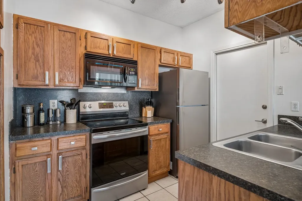 5616 Preston Oaks Road Dallas TX 75254