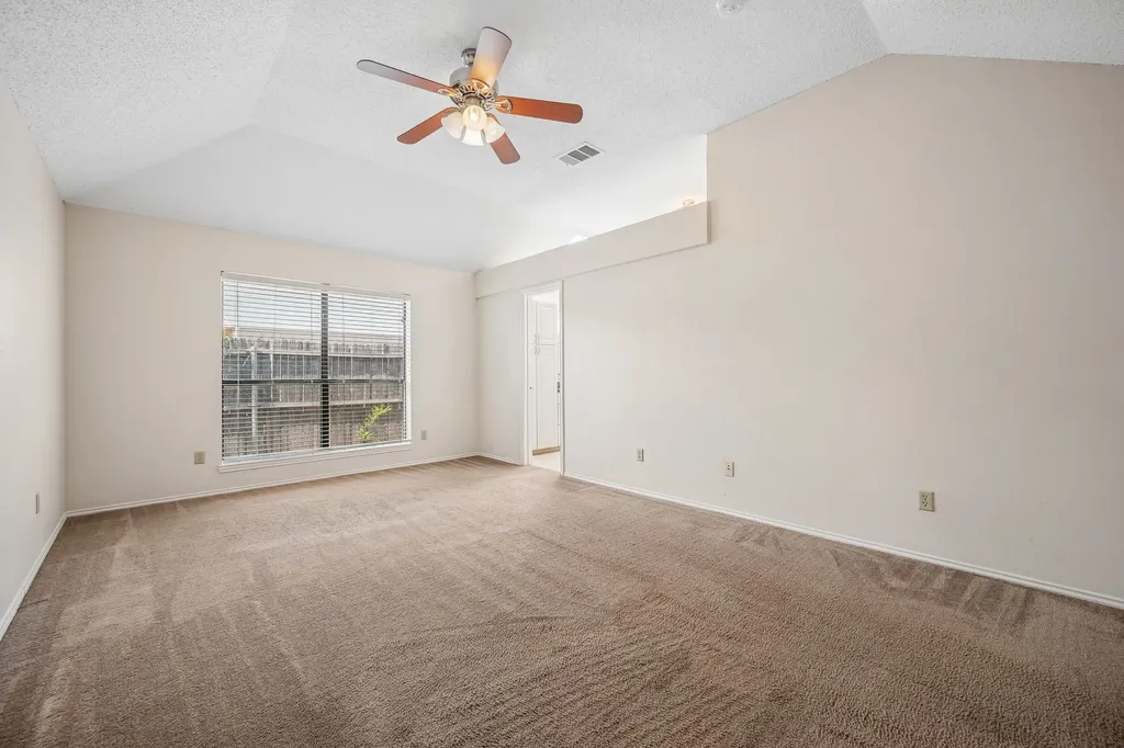 2612 Fountainview Drive Corinth TX 76210