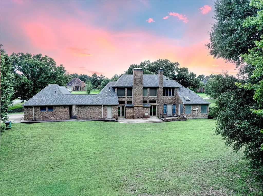 912 Walnut Creek Drive Fairfield TX 75840