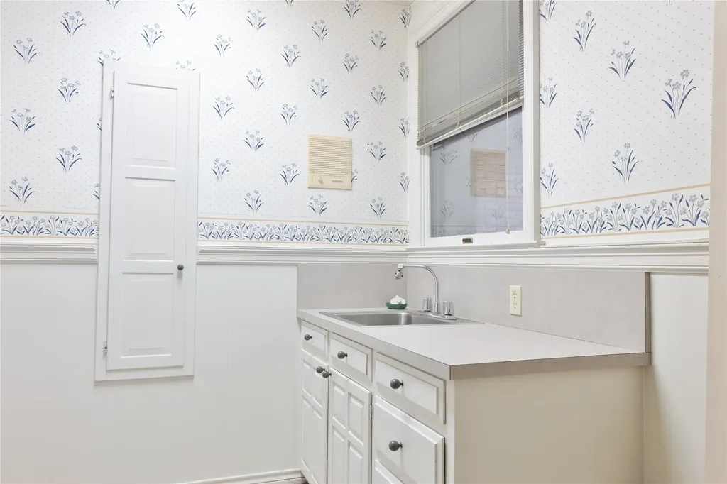 912 Walnut Creek Drive Fairfield TX 75840