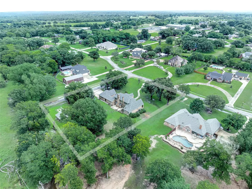 912 Walnut Creek Drive Fairfield TX 75840