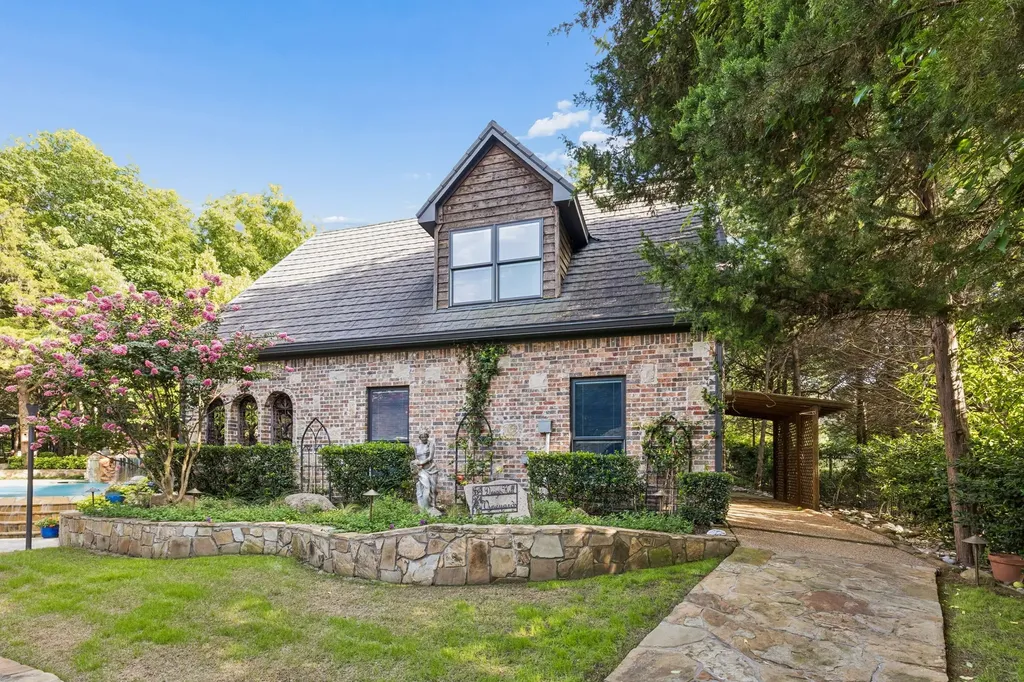 8 Shadywood Lane Melissa TX 75454