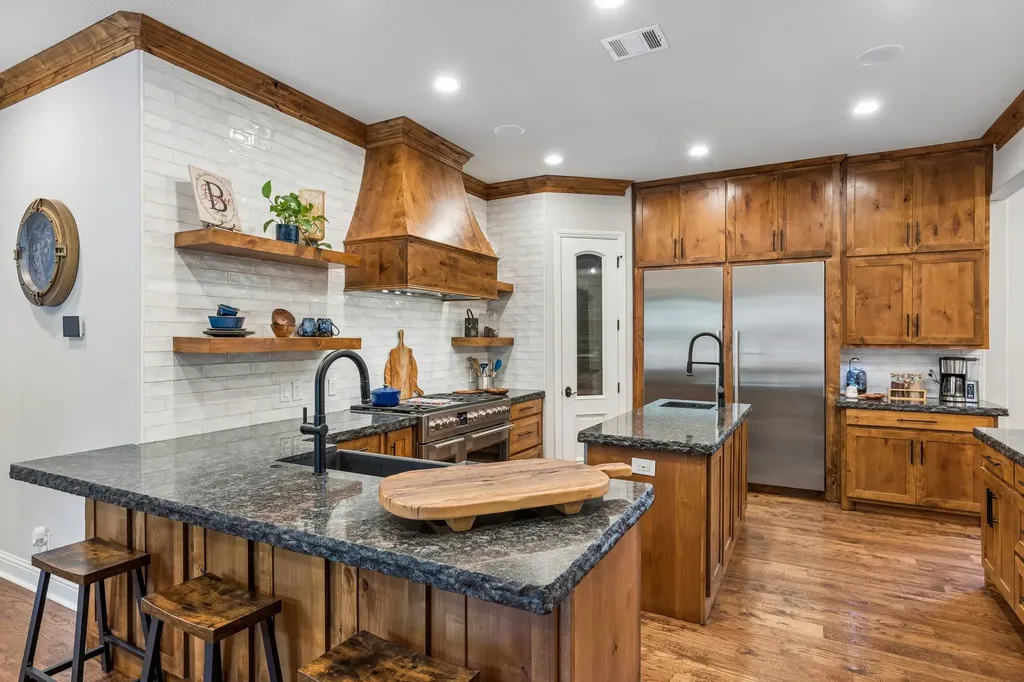 8 Shadywood Lane Melissa TX 75454