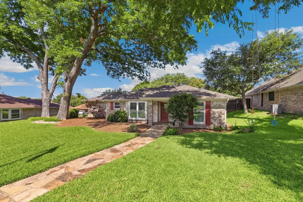 109 Crestwood Drive Rockwall TX 75087