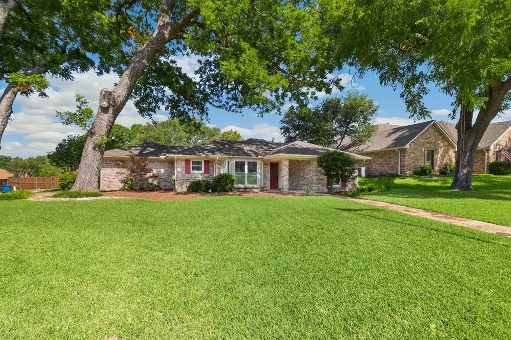 109 Crestwood Drive Rockwall TX 75087