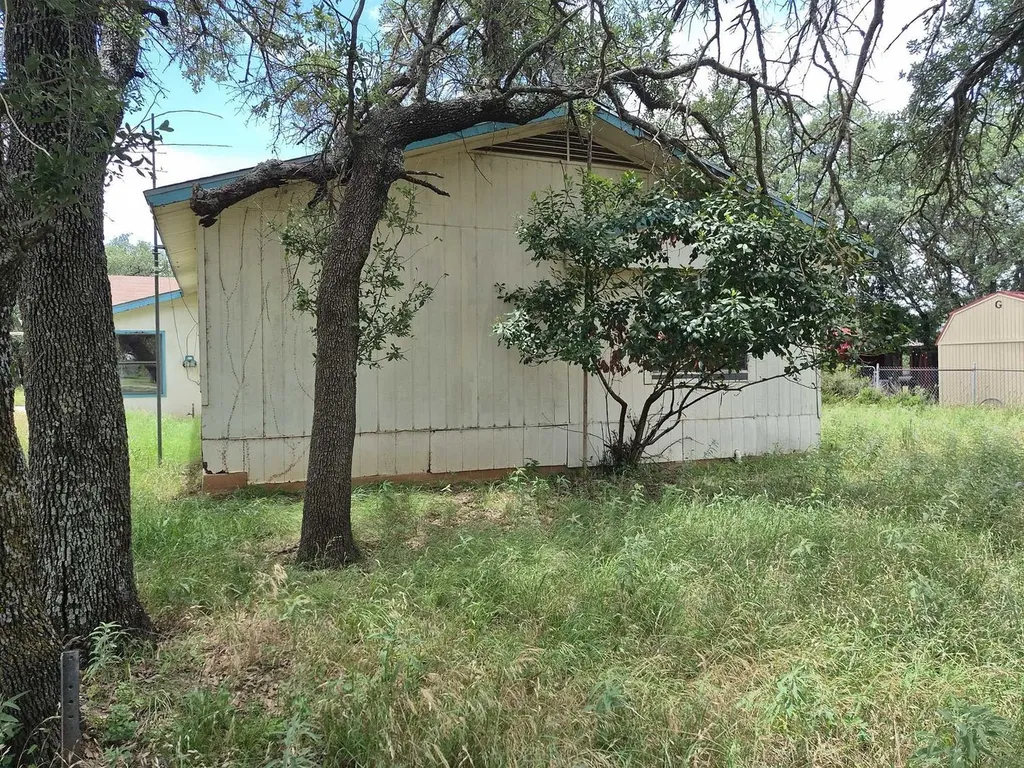 3130 Seabreeze Drive May TX 76857