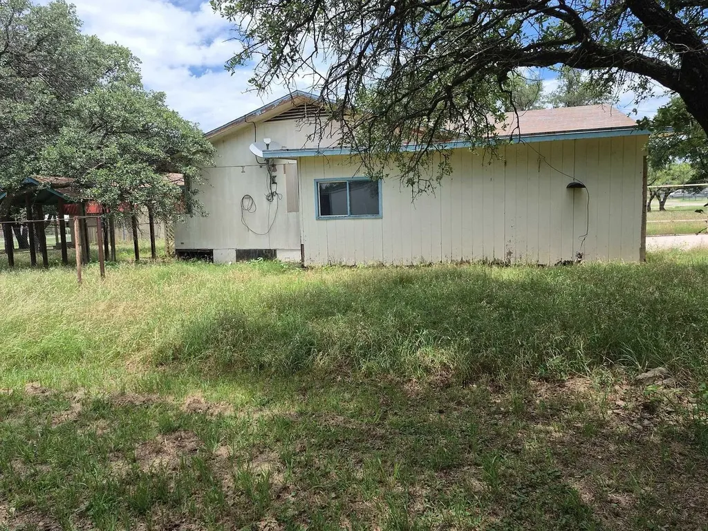 3130 Seabreeze Drive May TX 76857