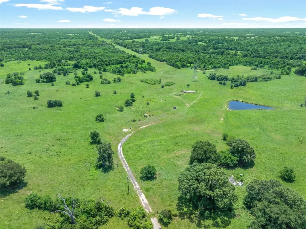 3300 Vz County Road 1903 Edgewood TX 75117