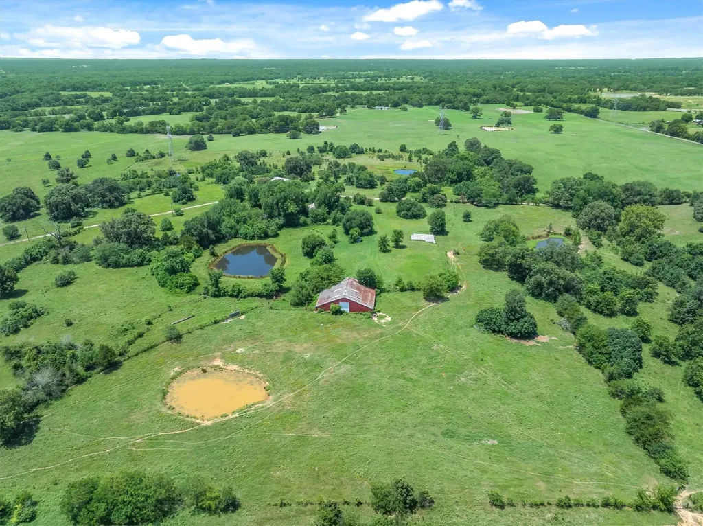 3300 Vz County Road 1903 Edgewood TX 75117