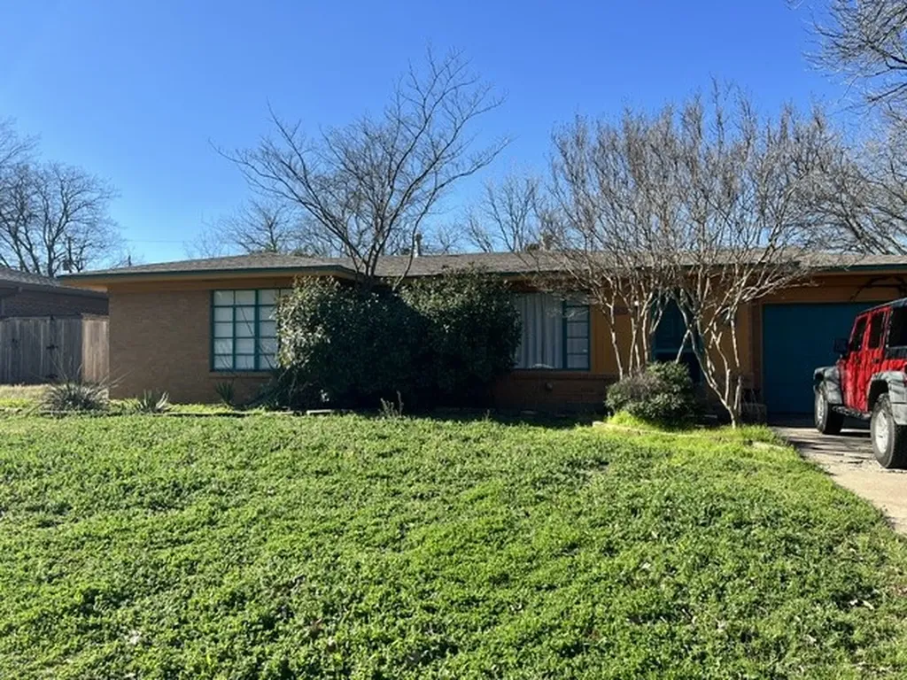 4720 Lowell Lane Fort Worth TX 76133
