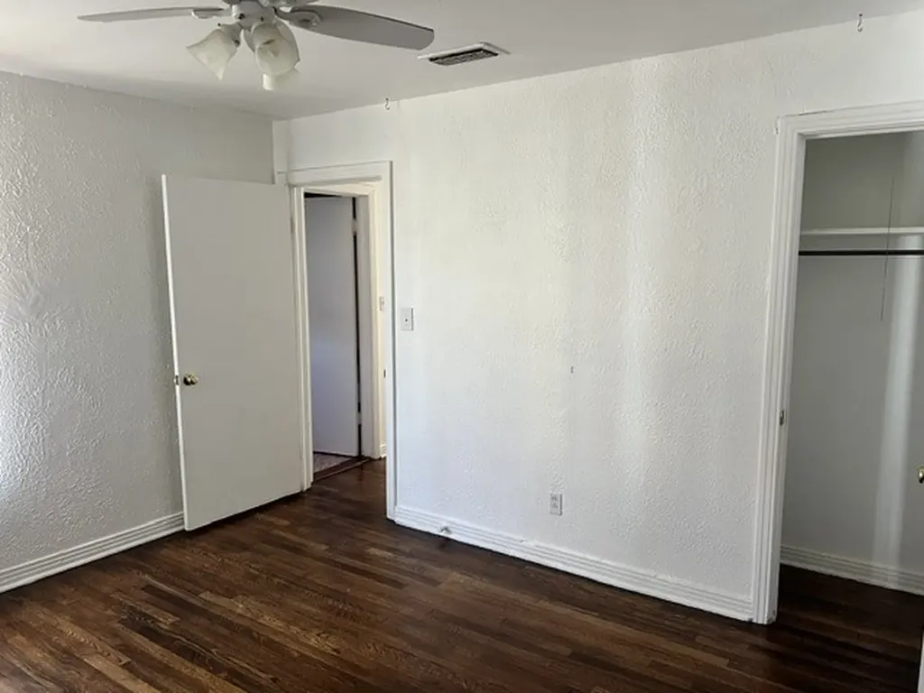 4720 Lowell Lane Fort Worth TX 76133