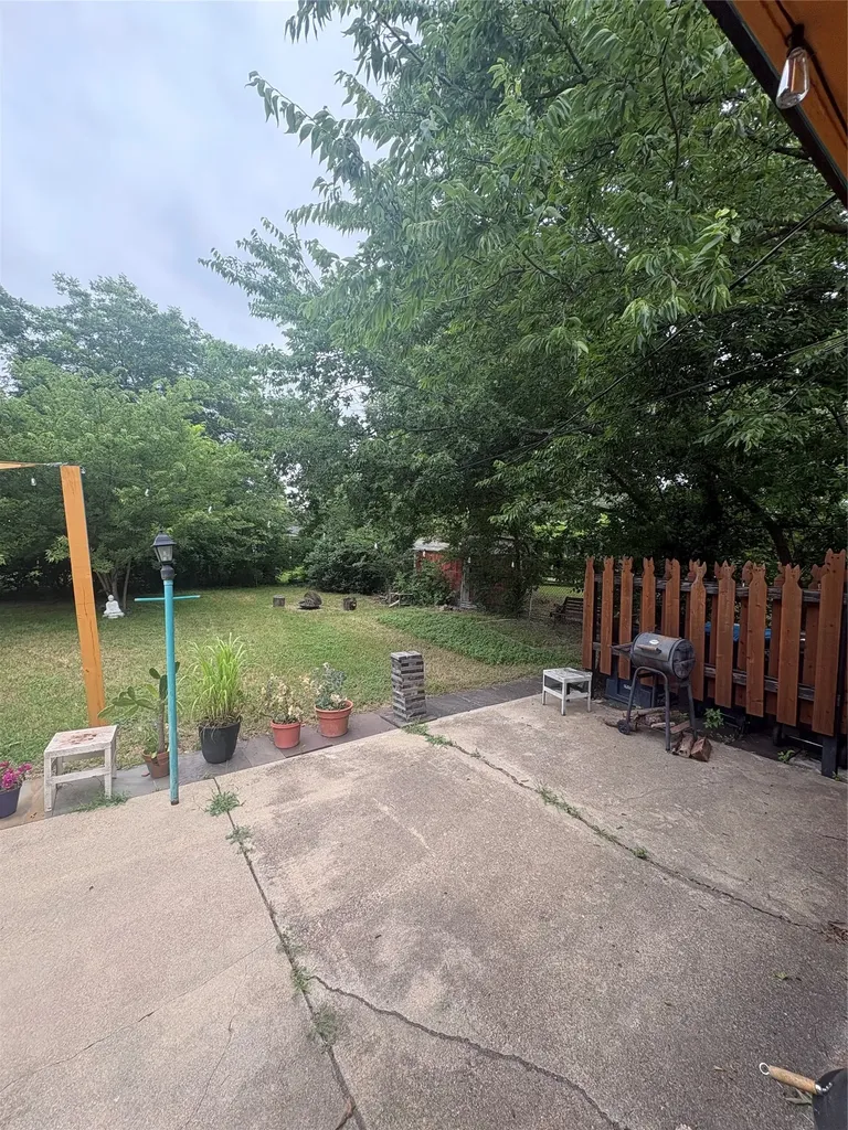 4720 Lowell Lane Fort Worth TX 76133