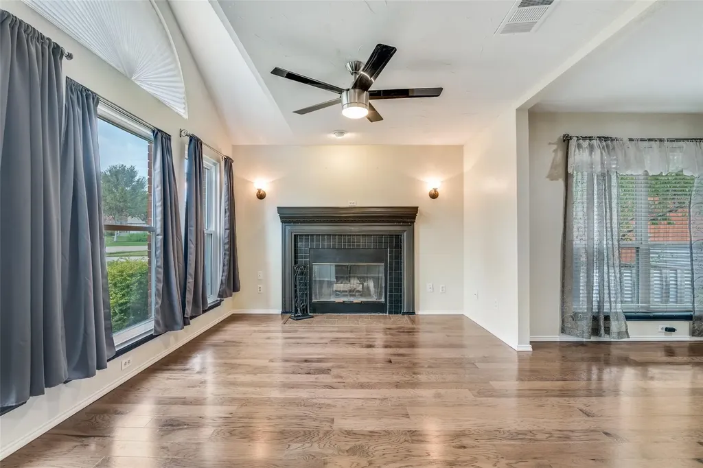 6512 Coral Lane Sachse TX 75048