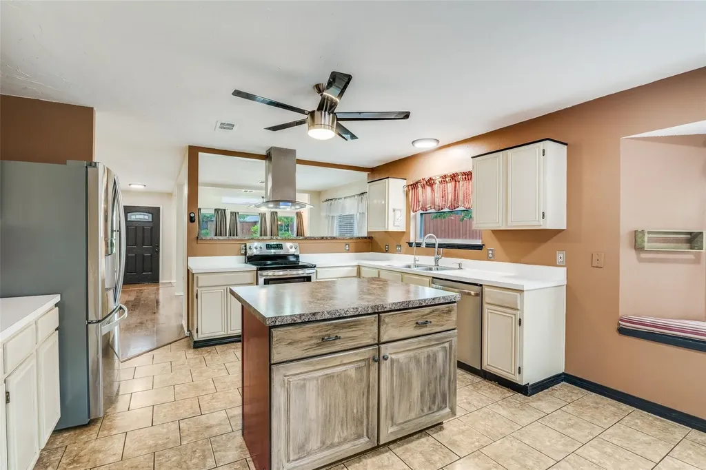 6512 Coral Lane Sachse TX 75048