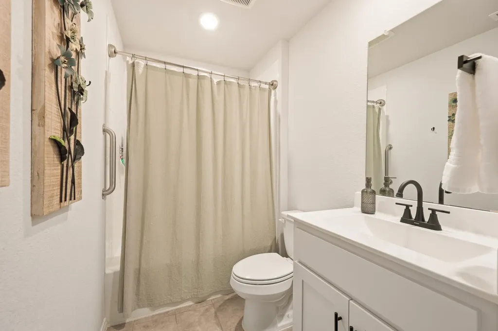 601 Emmons Creek Street Justin TX 76247