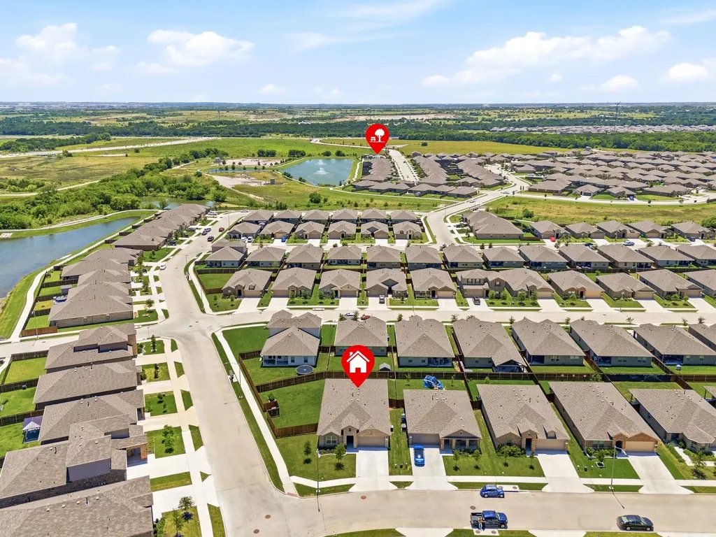 601 Emmons Creek Street Justin TX 76247