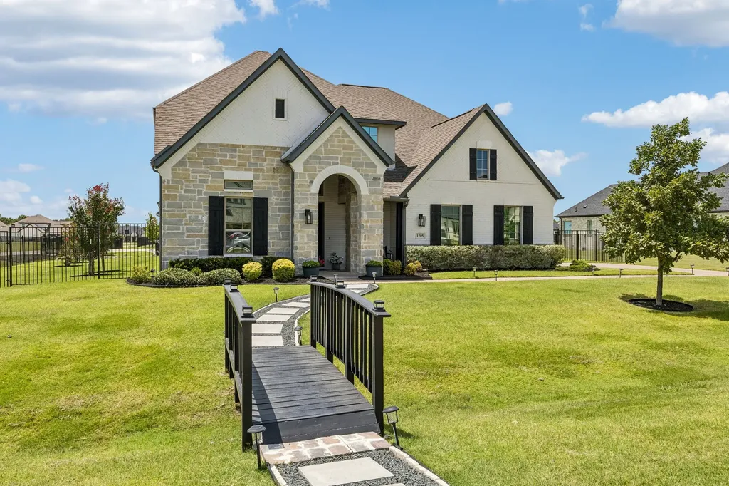 1205 Kitchens Drive Lucas TX 75002