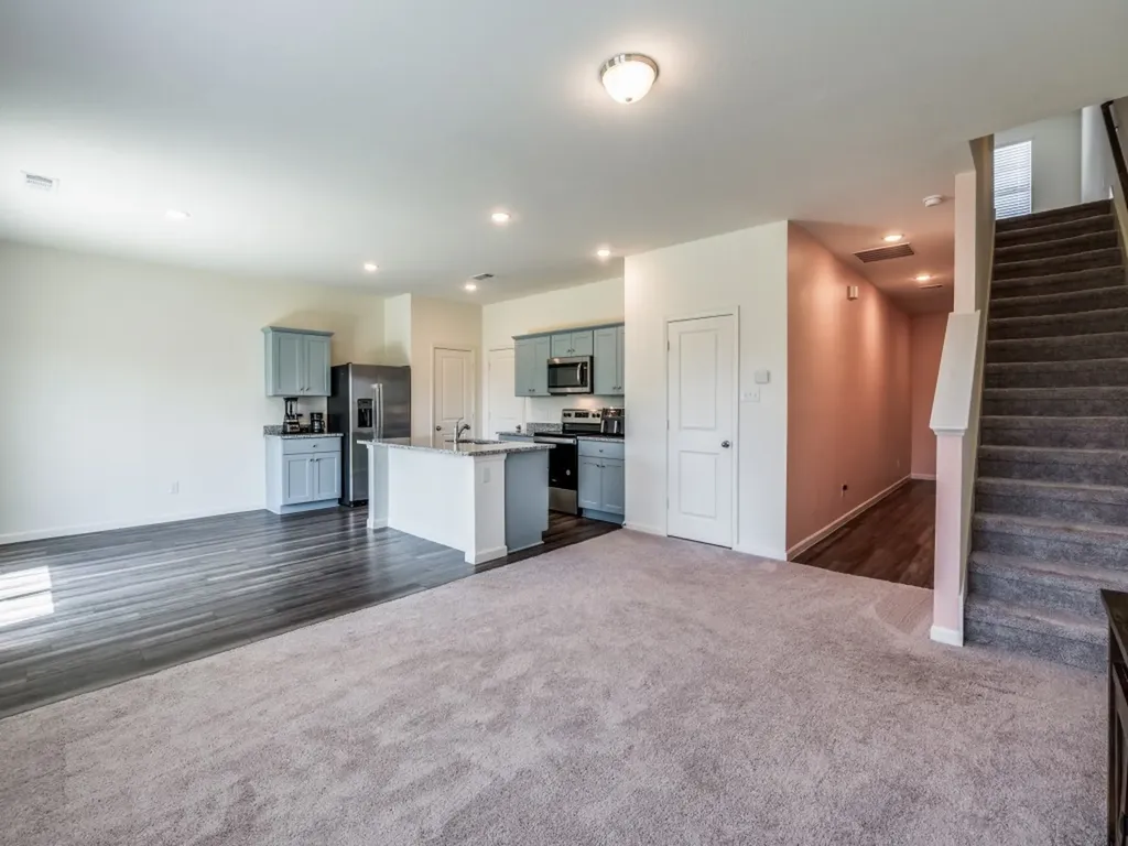 613 Delaware Avenue Princeton TX 75407