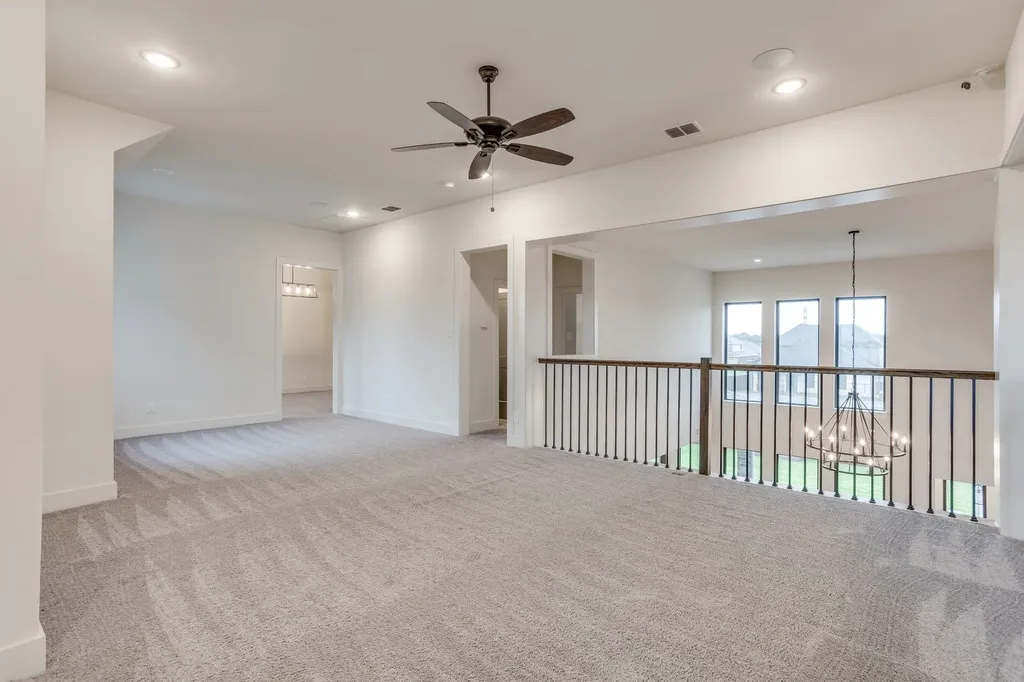 140 Mckinley Drive Burleson TX 76028