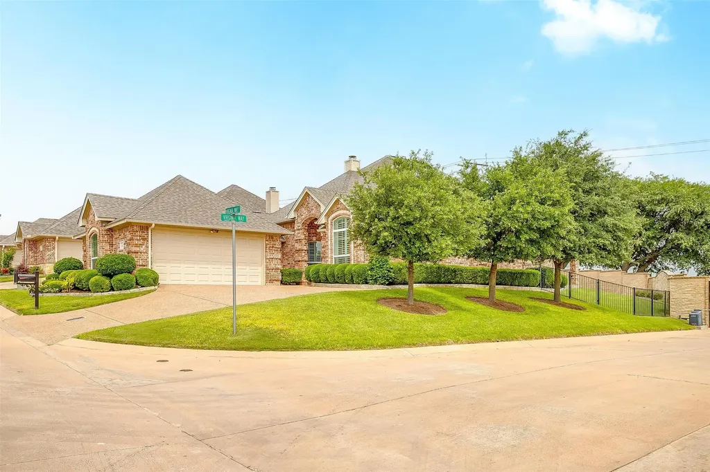 11624 Virginia Way Court Fort Worth TX 76008