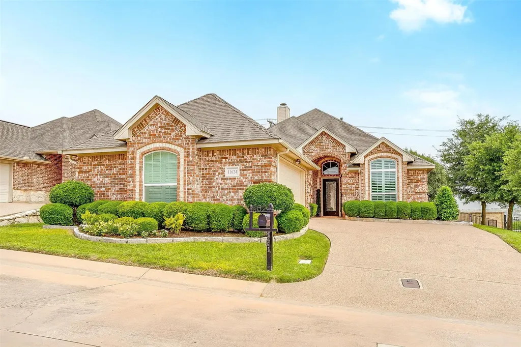 11624 Virginia Way Court Fort Worth TX 76008