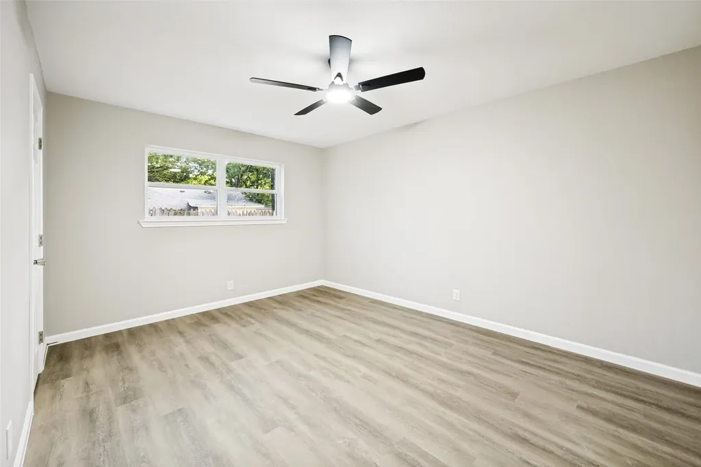 444 Billy Creek Circle Hurst TX 76053