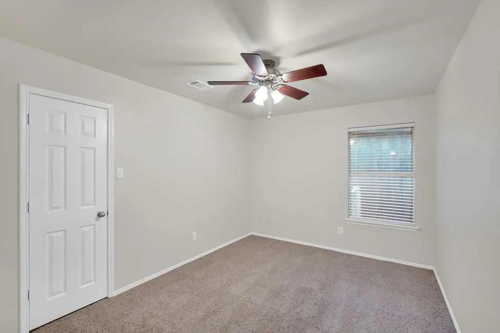 201 Old Settlers Trail Waxahachie TX 75167