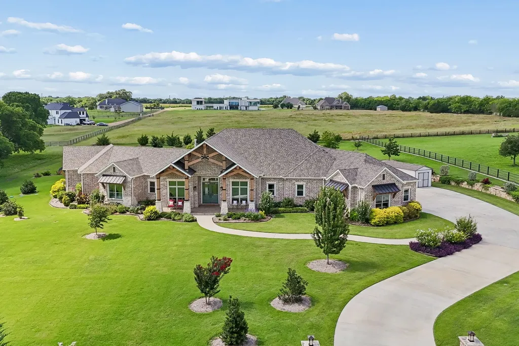 1500 Ford Lane Lucas TX 75002