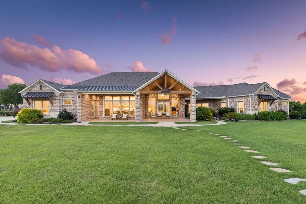 1500 Ford Lane Lucas TX 75002