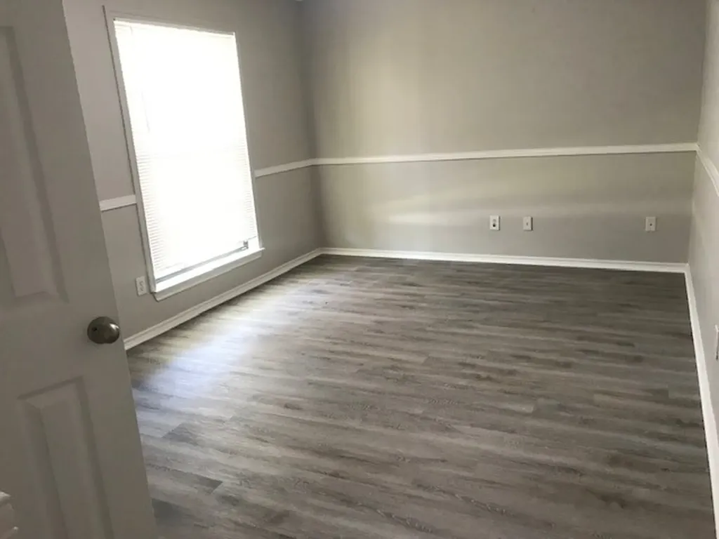4009 Azalea Lane Garland TX 75043