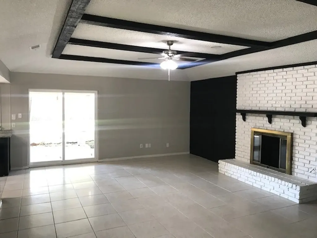 4009 Azalea Lane Garland TX 75043