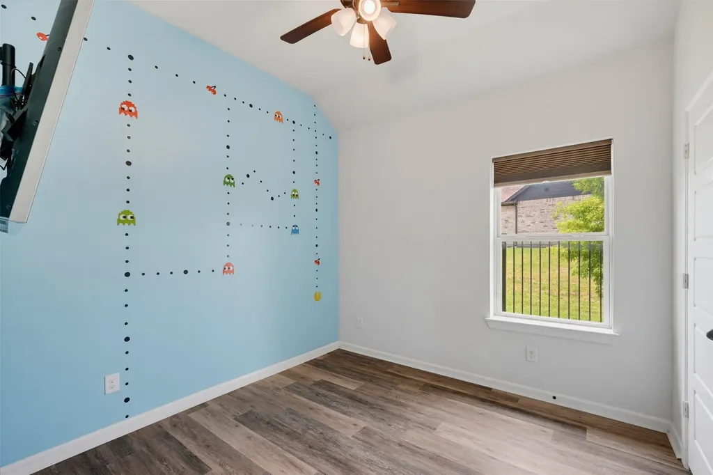5329 Waterview Court Haltom City TX 76137