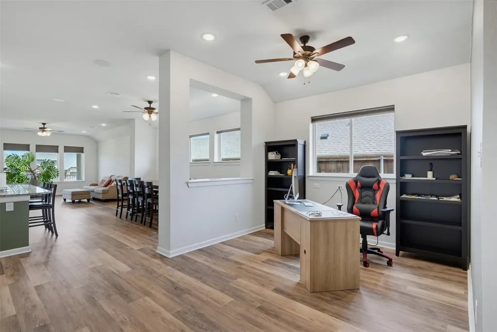 5329 Waterview Court Haltom City TX 76137