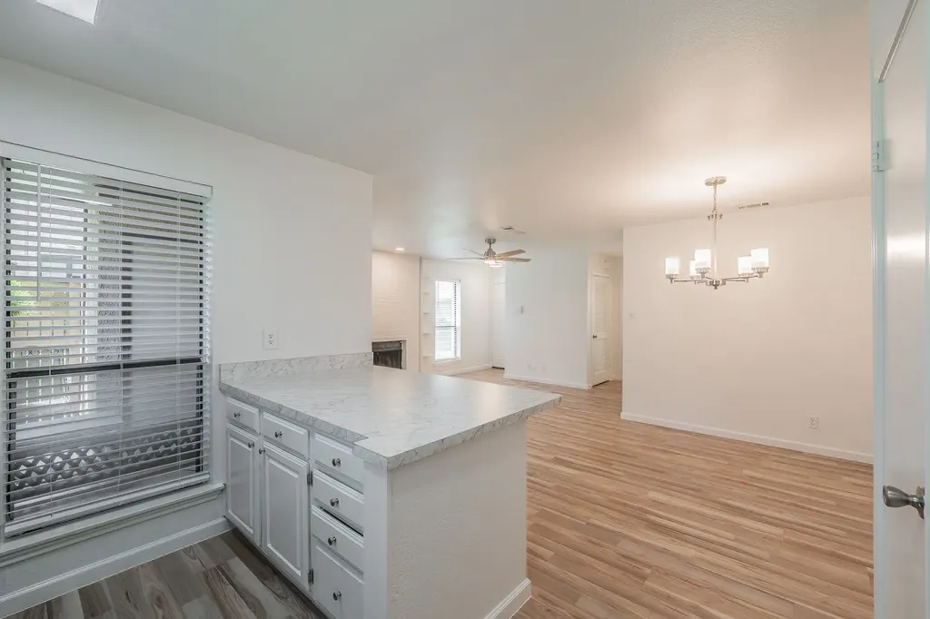 1204 Harwell Drive Arlington TX 76011