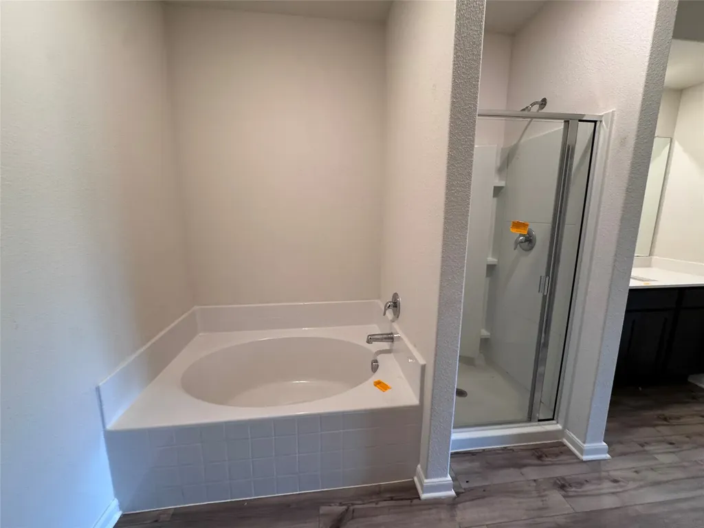 152 Banjo Trail Newark TX 76071