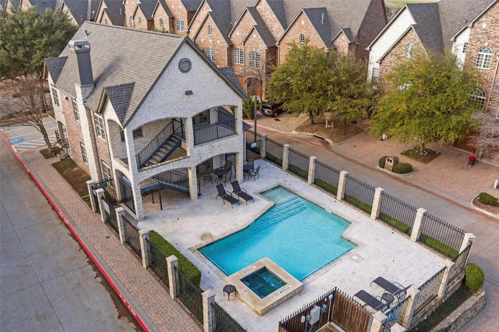 563 Rockingham Drive Irving TX 75063