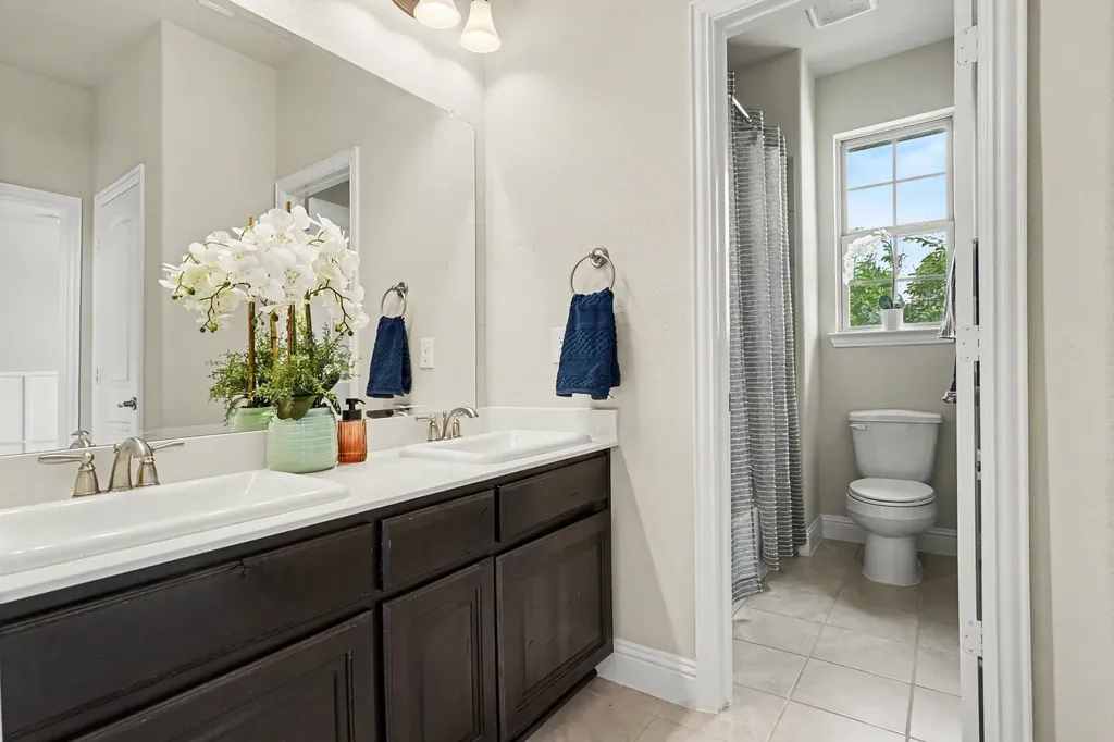 273 Shallow Brook Drive Sunnyvale TX 75182