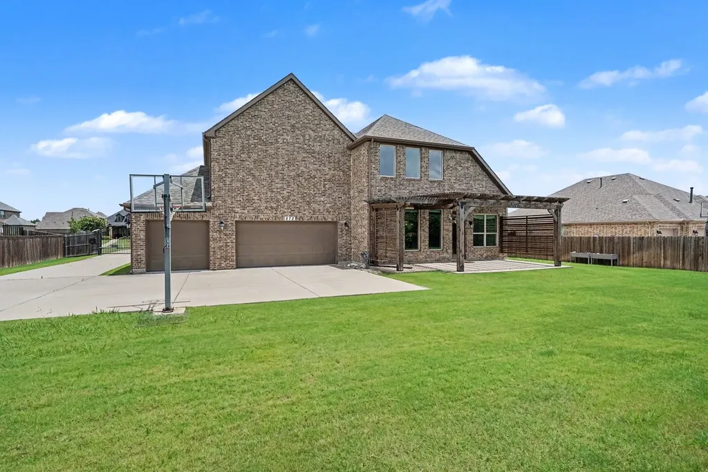 273 Shallow Brook Drive Sunnyvale TX 75182