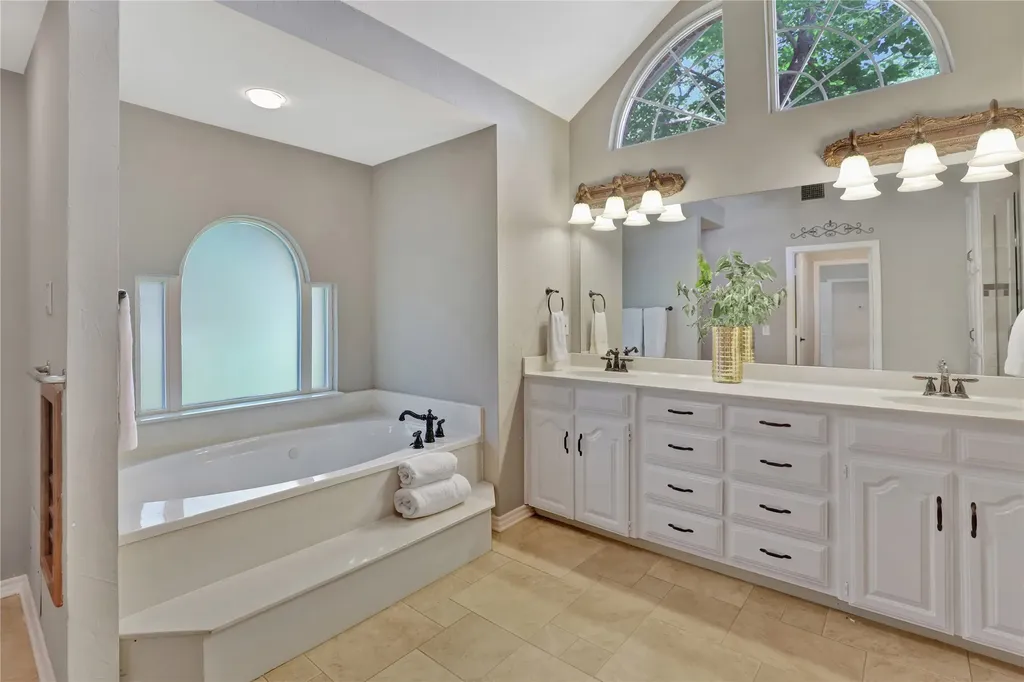 1346 Forest Lane Southlake TX 76092