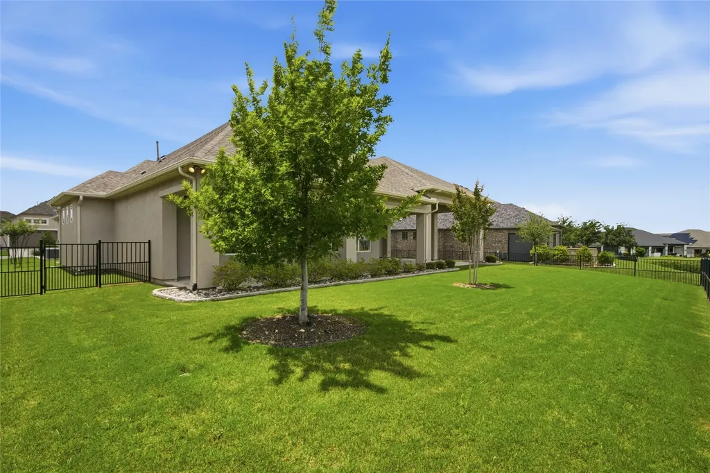10908 Goodland Drive Denton TX 76207