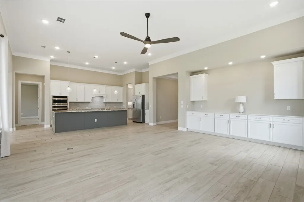 10908 Goodland Drive Denton TX 76207