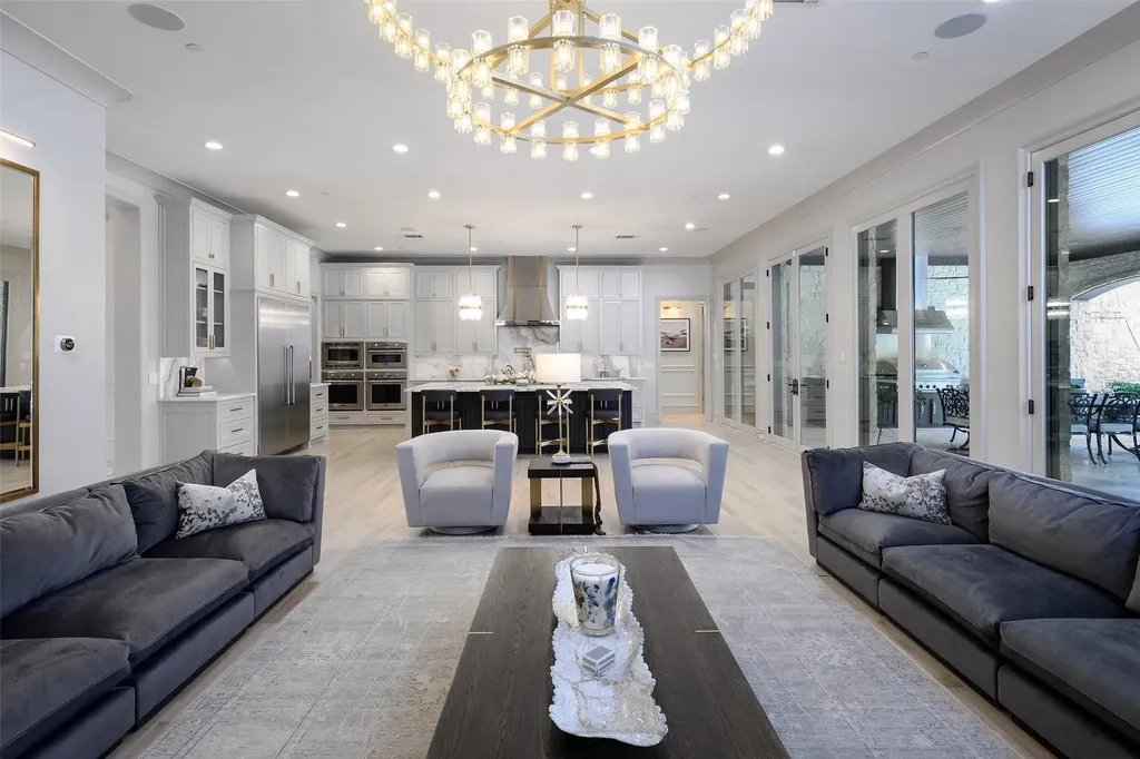 6517 Prestonshire Lane Dallas TX 75225