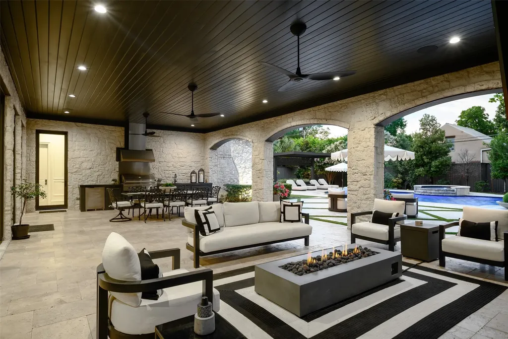 6517 Prestonshire Lane Dallas TX 75225