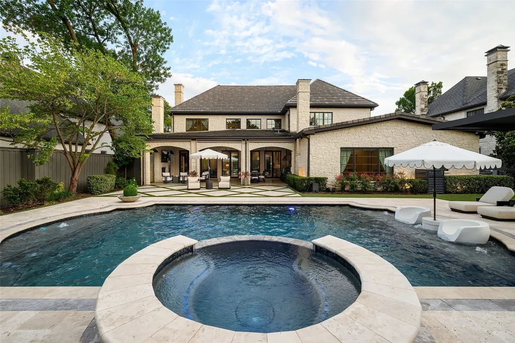 6517 Prestonshire Lane Dallas TX 75225