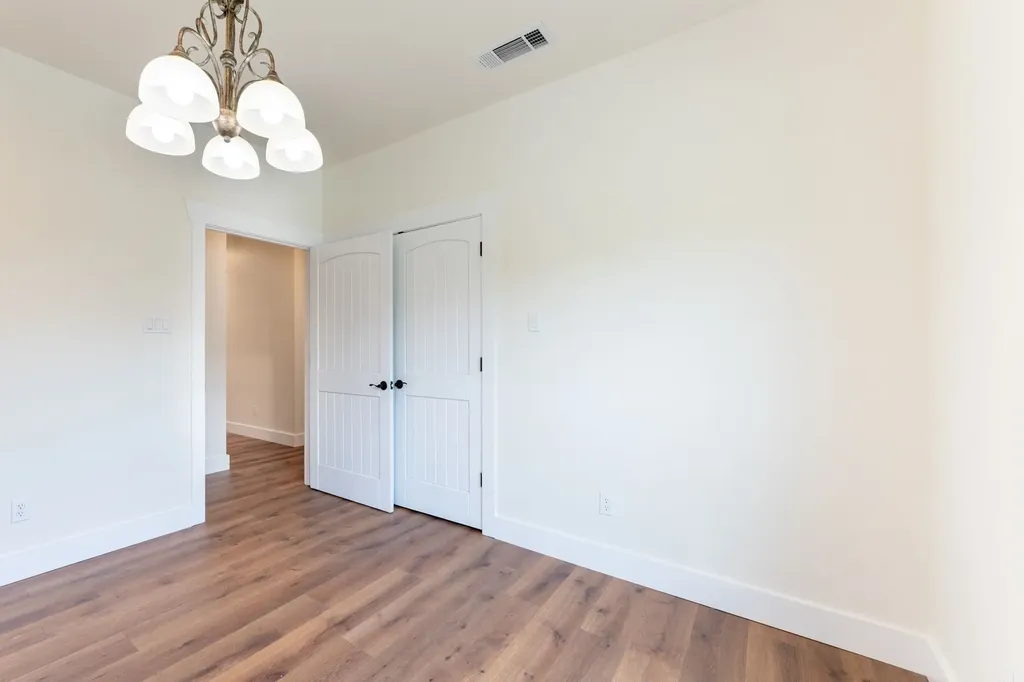 38 Jubilee Farm Road Bells TX 75414